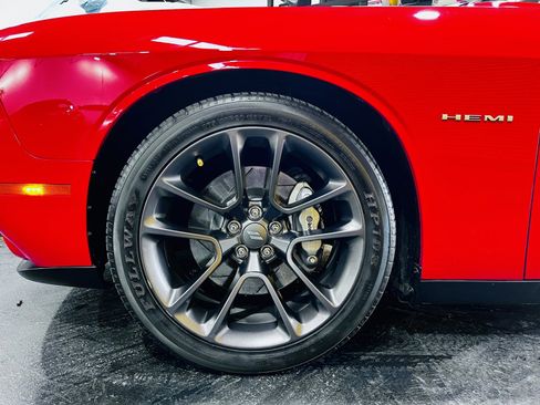 Used 2020 Dodge Challenger R/T image 29