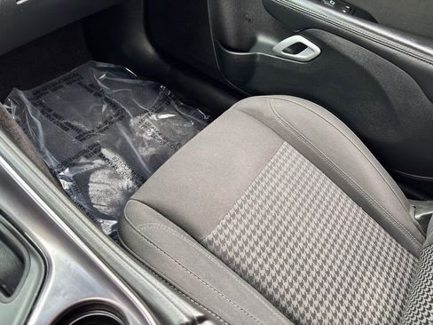 Used 2016 Dodge Challenger R/T w/ Blacktop Package image 32