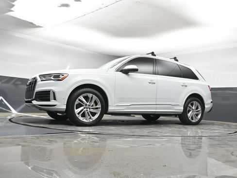 Used 2020 Audi Q7 3.0T Premium Plus image 10