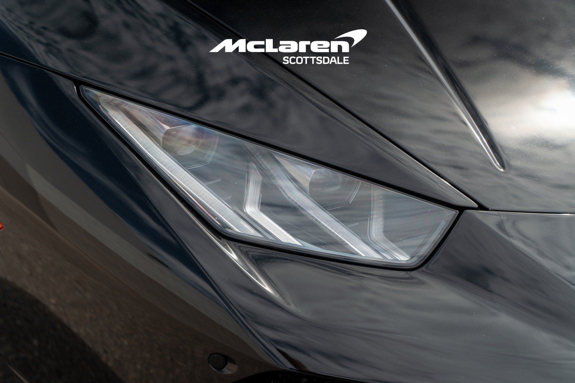 Used 2019 Lamborghini Huracan Performante AWD/4WD image 20