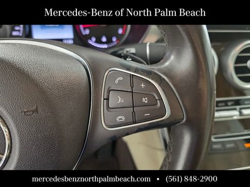 Used 2018 Mercedes-Benz GLC 300 image 16