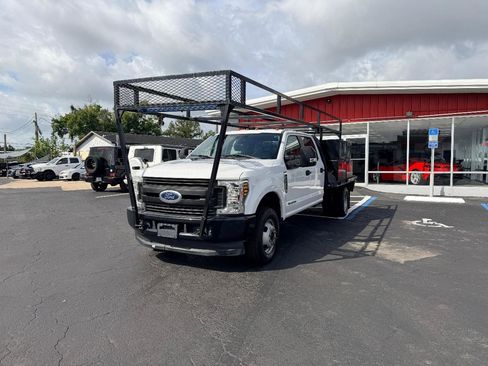 Used 2019 Ford F350 XL w/ Power Equipment Group AWD/4WD image 3