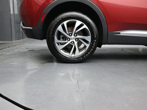 Used 2023 Buick Envision Essence FWD image 10