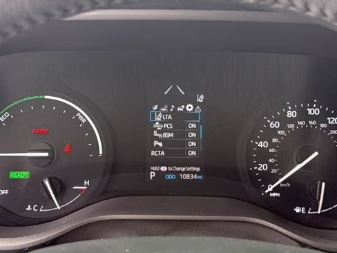 Certified 2024 Toyota Sienna XLE w/ XLE Plus Package FWD image 23
