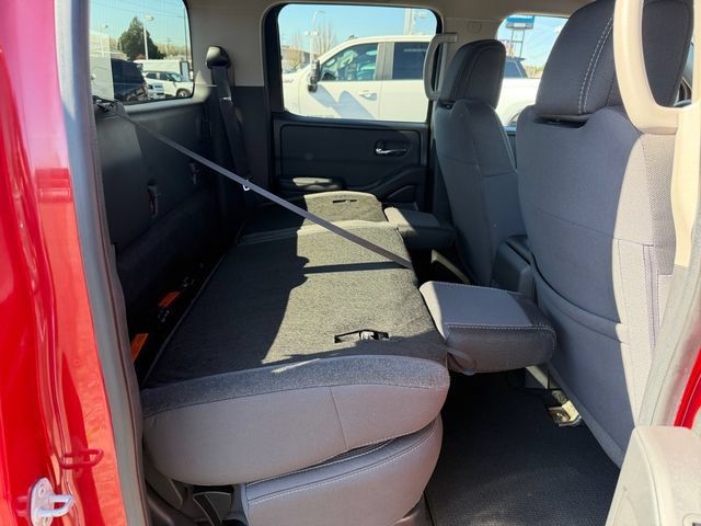Used 2023 Nissan Frontier SV AWD/4WD image 34