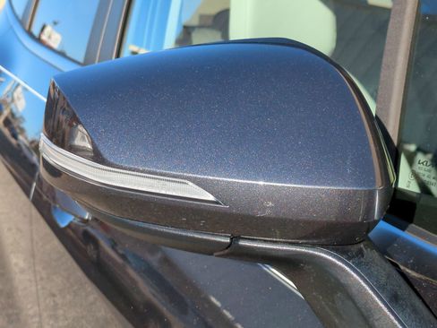 Used 2023 Kia Sportage EX image 12