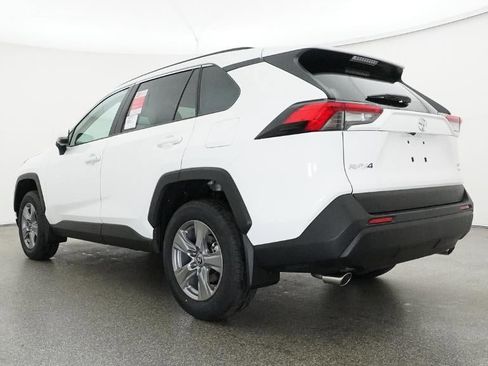 New 2025 Toyota RAV4 XLE image 21