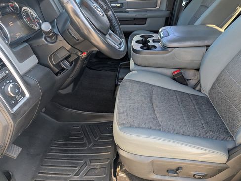 Used 2018 RAM 1500 Big Horn image 11