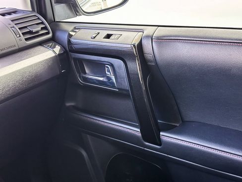 Used 2020 Toyota 4Runner Nightshade image 27