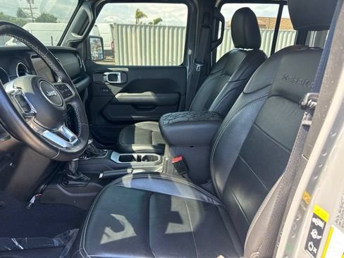 Used 2021 Jeep Wrangler Unlimited Sahara w/ Cold Weather Group AWD/4WD image 2