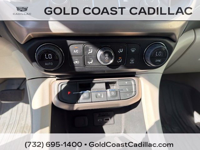 Used 2023 GMC Acadia Denali w/ Denali Technology Package AWD/4WD image 28