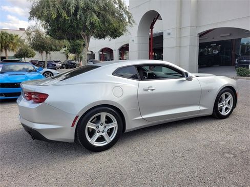 Used 2019 Chevrolet Camaro LT image 11