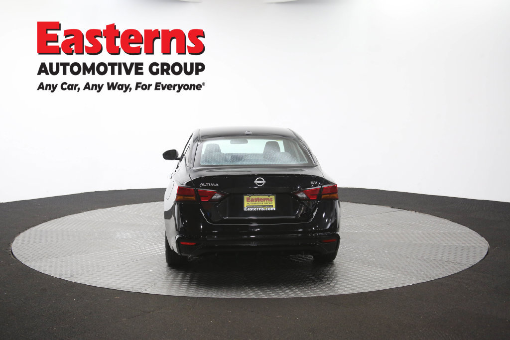 Used 2024 Nissan Altima 2.5 SV FWD image 38