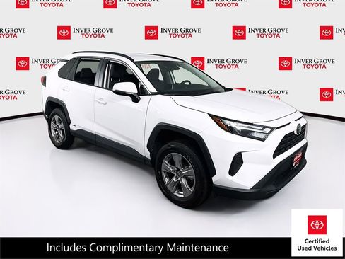 Certified 2025 Toyota RAV4 XLE image 3