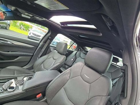 Used 2023 Cadillac CT5 Luxury AWD/4WD image 11
