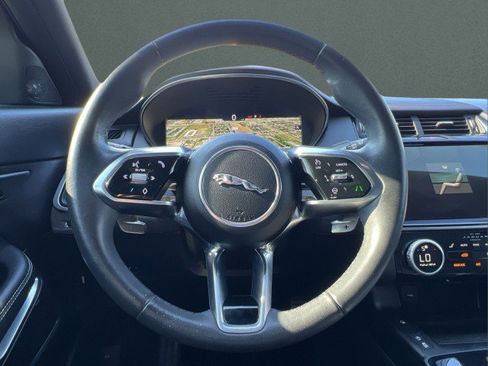 Used 2024 Jaguar E-PACE R-Dynamic SE image 31