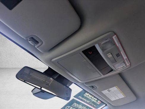 Used 2022 Toyota Tacoma SR image 18