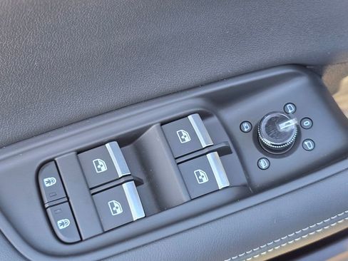 New 2026 Audi Q8 Premium Plus image 21