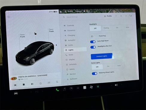 Used 2018 Tesla Model 3 Long Range image 29