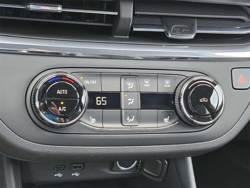 New 2025 Buick Envista Preferred w/ Convenience I Package image 24