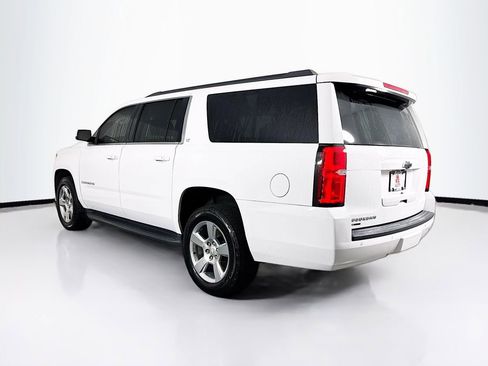 Used 2018 Chevrolet Suburban LT image 7