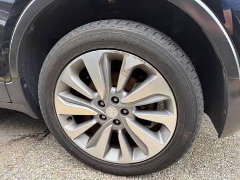 Used 2018 Buick Encore Preferred AWD/4WD image 10