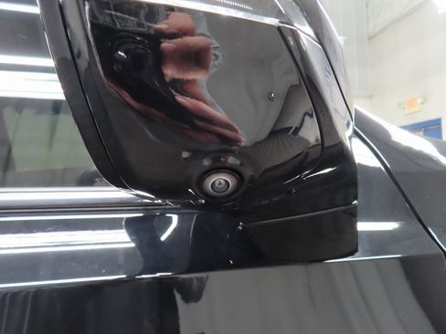 Used 2023 Cadillac Escalade ESV Sport image 64