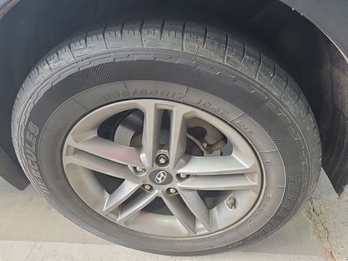 Used 2018 Hyundai Santa Fe Sport image 10