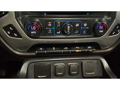 Used 2018 GMC Sierra 1500 SLT AWD/4WD image 14