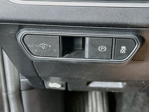 Used 2025 Kia K4 FWD image 17