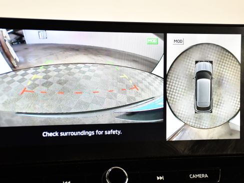 Used 2025 Mitsubishi Outlander SEL image 27