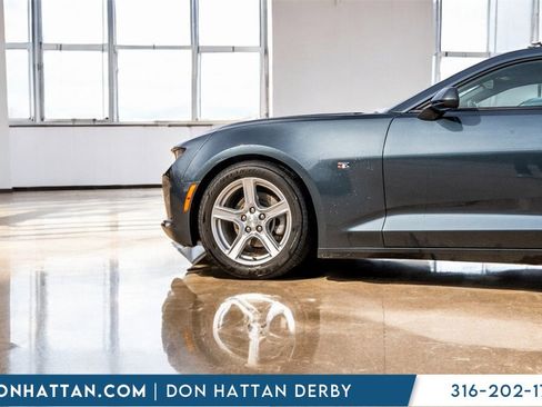 Used 2022 Chevrolet Camaro LT image 29