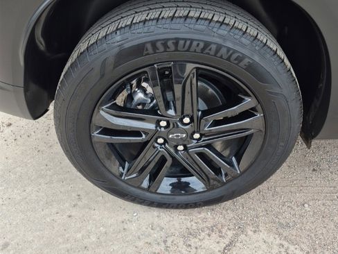 Used 2025 Chevrolet Trax ACTIV w/ Driver Confidence Package image 12