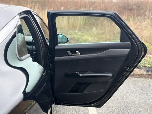 Used 2022 Kia K5 GT-Line image 17