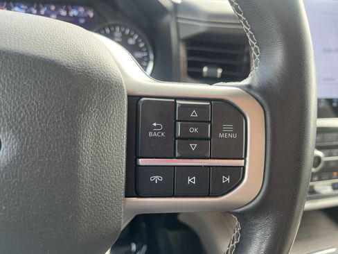 Used 2024 Ford Expedition Max Limited image 20