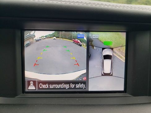 Used 2018 INFINITI QX30 Premium w/ Technology Package AWD/4WD image 14