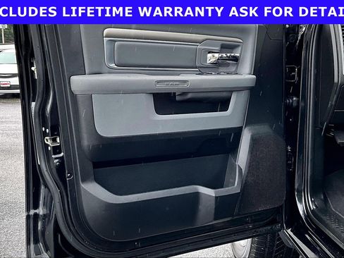 Used 2019 RAM 1500 Big Horn AWD/4WD image 19