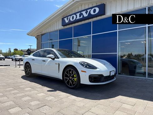 Used 2022 Porsche Panamera 4S AWD/4WD image 1