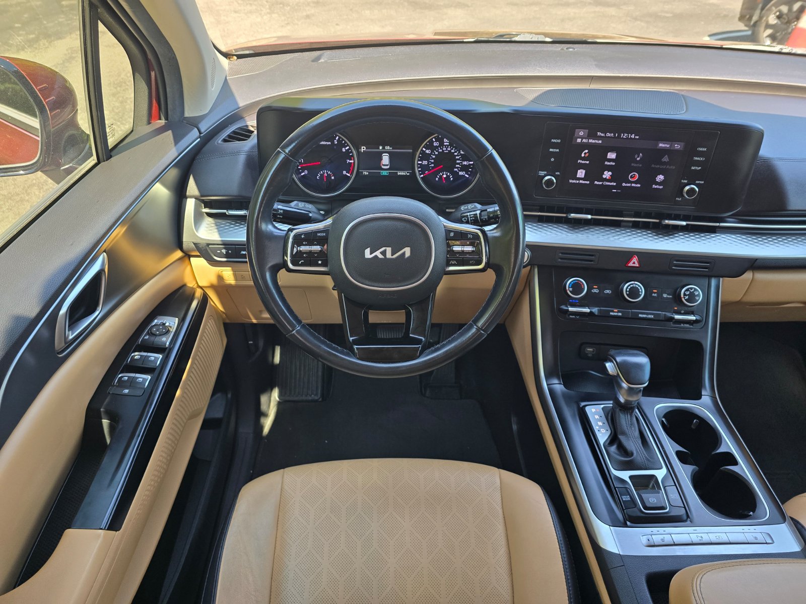 Used 2022 Kia Carnival LXS FWD image 13