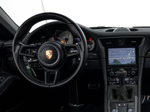 Certified 2018 Porsche 911 GT3 RWD image 14
