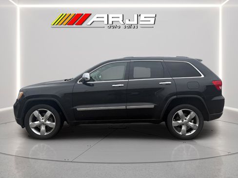 Used 2012 Jeep Grand Cherokee Limited w/ Luxury Group II image 2
