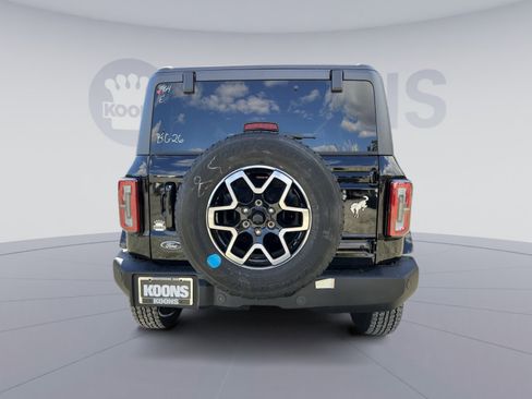 New 2025 Ford Bronco Outer Banks image 5