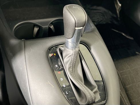 Used 2023 Honda HR-V LX image 16