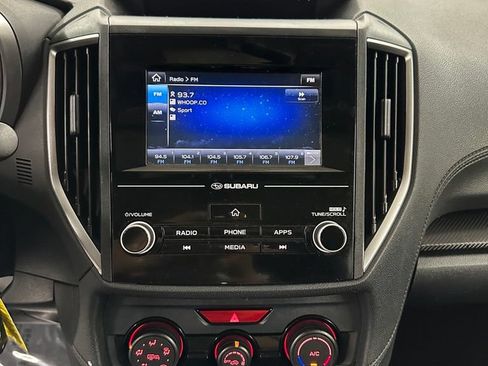 Used 2018 Subaru Crosstrek 2.0i Premium AWD/4WD image 21