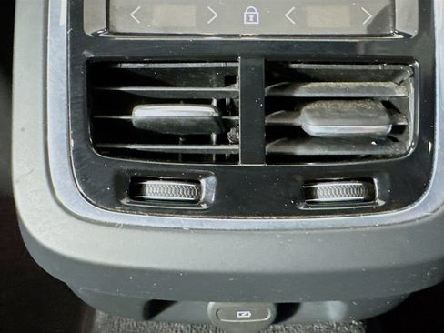 Used 2024 Volvo S60 B5 Ultimate AWD/4WD image 30