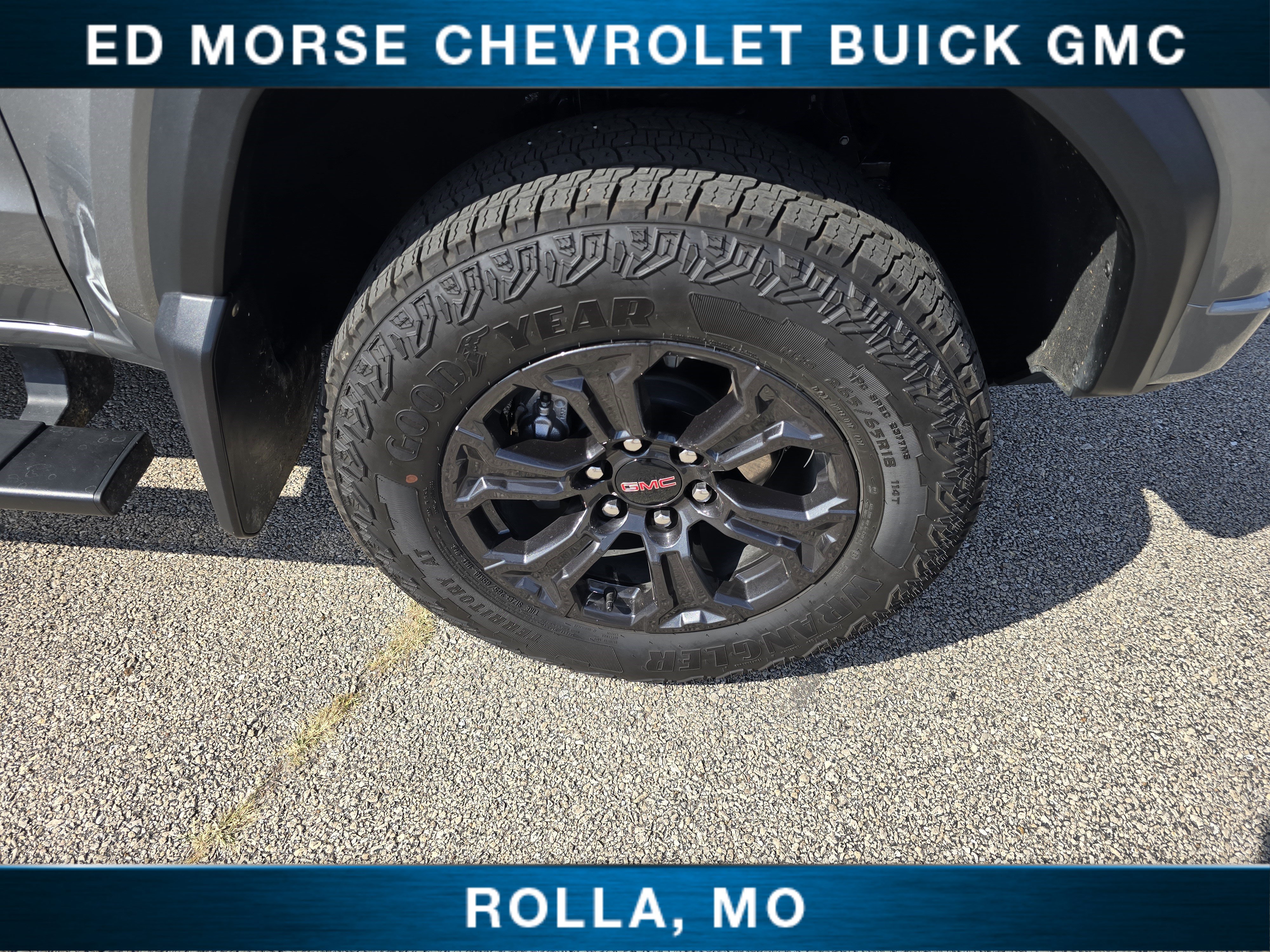 Certified 2024 GMC Canyon Elevation w/ Elevation Premium Package AWD/4WD image 12