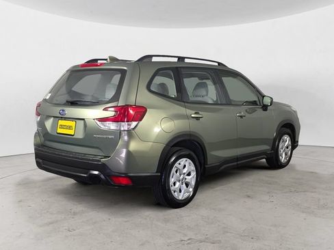 Used 2021 Subaru Forester w/ Popular Package #1 AWD/4WD image 5