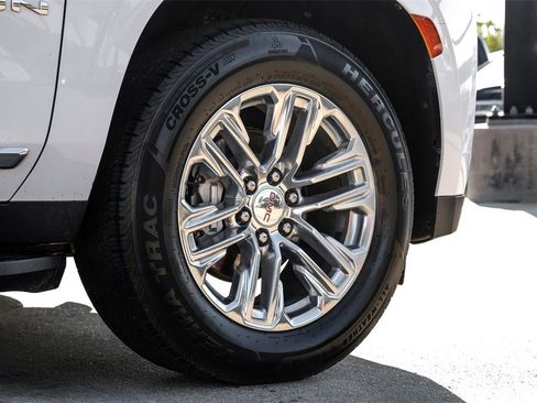 Used 2021 GMC Yukon XL SLT image 62