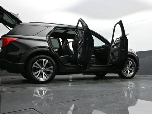 Used 2020 Ford Explorer Platinum AWD/4WD image 39