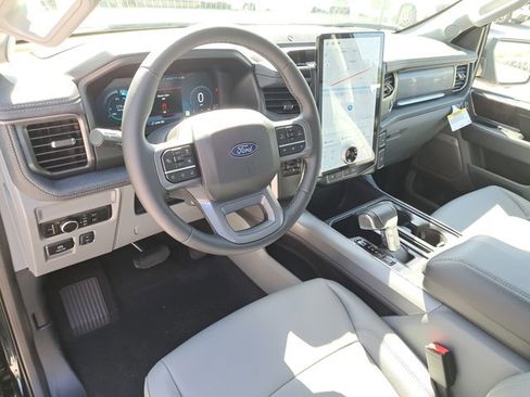 New 2025 Ford F150 Lightning Flash image 18